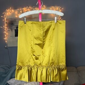Poleci Chartreuse Satin Ruffle Hem Mini Skirt Size 6